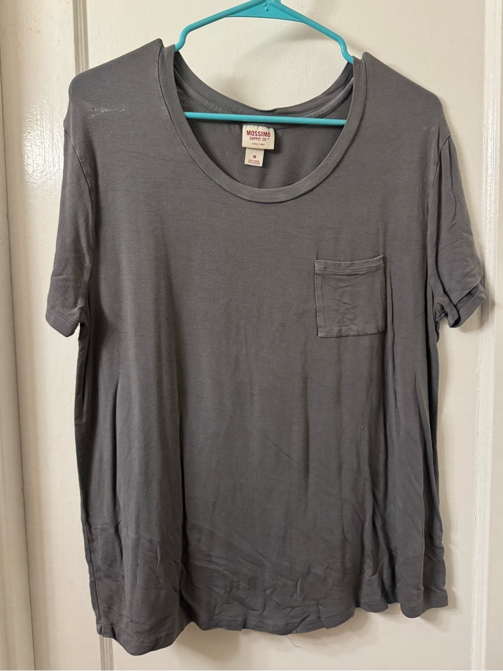 Mossimo Supply Co. Gray Short-Sleeve Pocket Tee